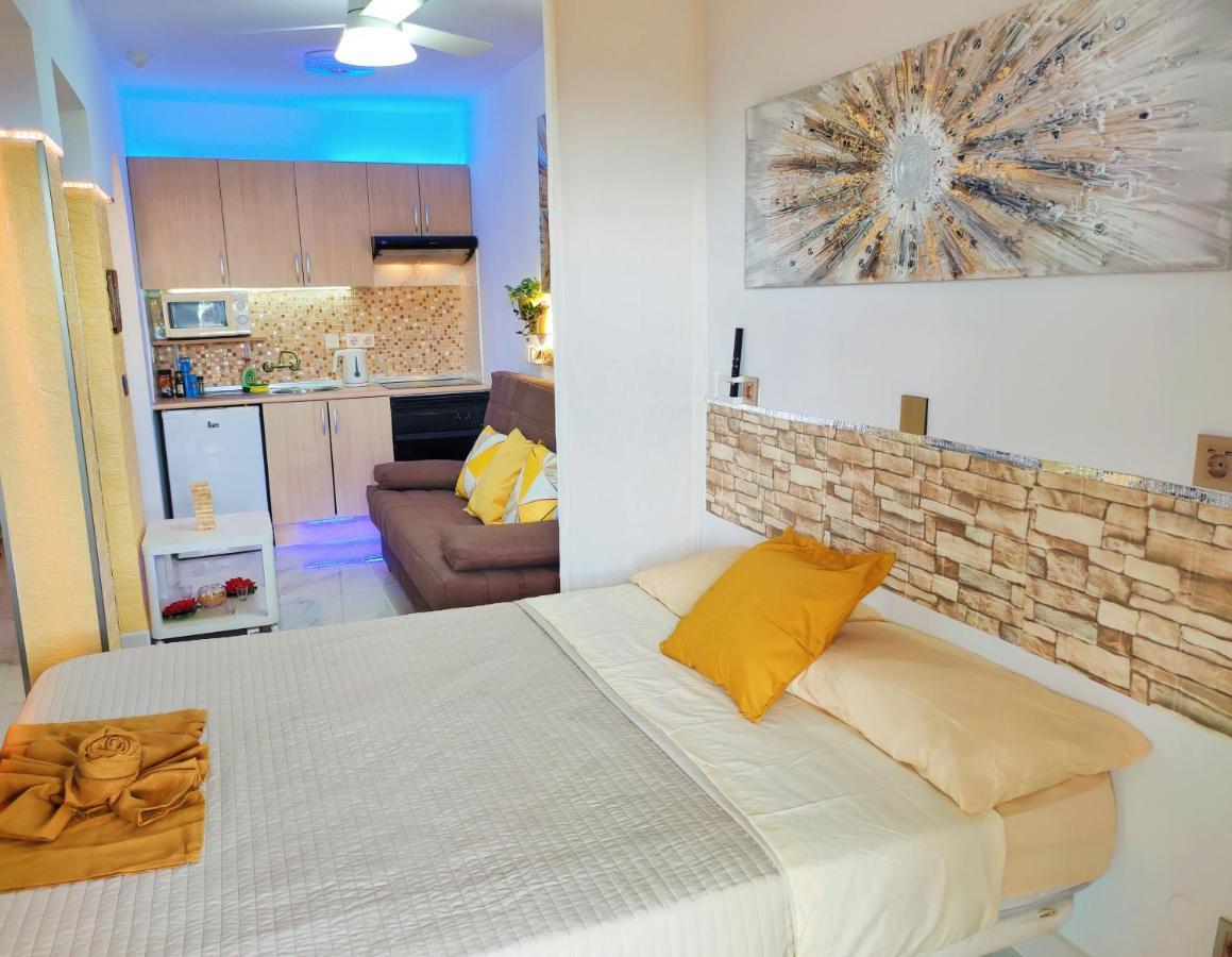 Апартаменты Albatros Park Amarilla Golf Piscina Climatizada, Wifi Сан Мигель Экстерьер фото